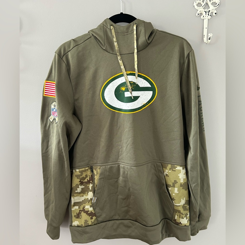 Kids Green Bay Packers hoodie size Medium